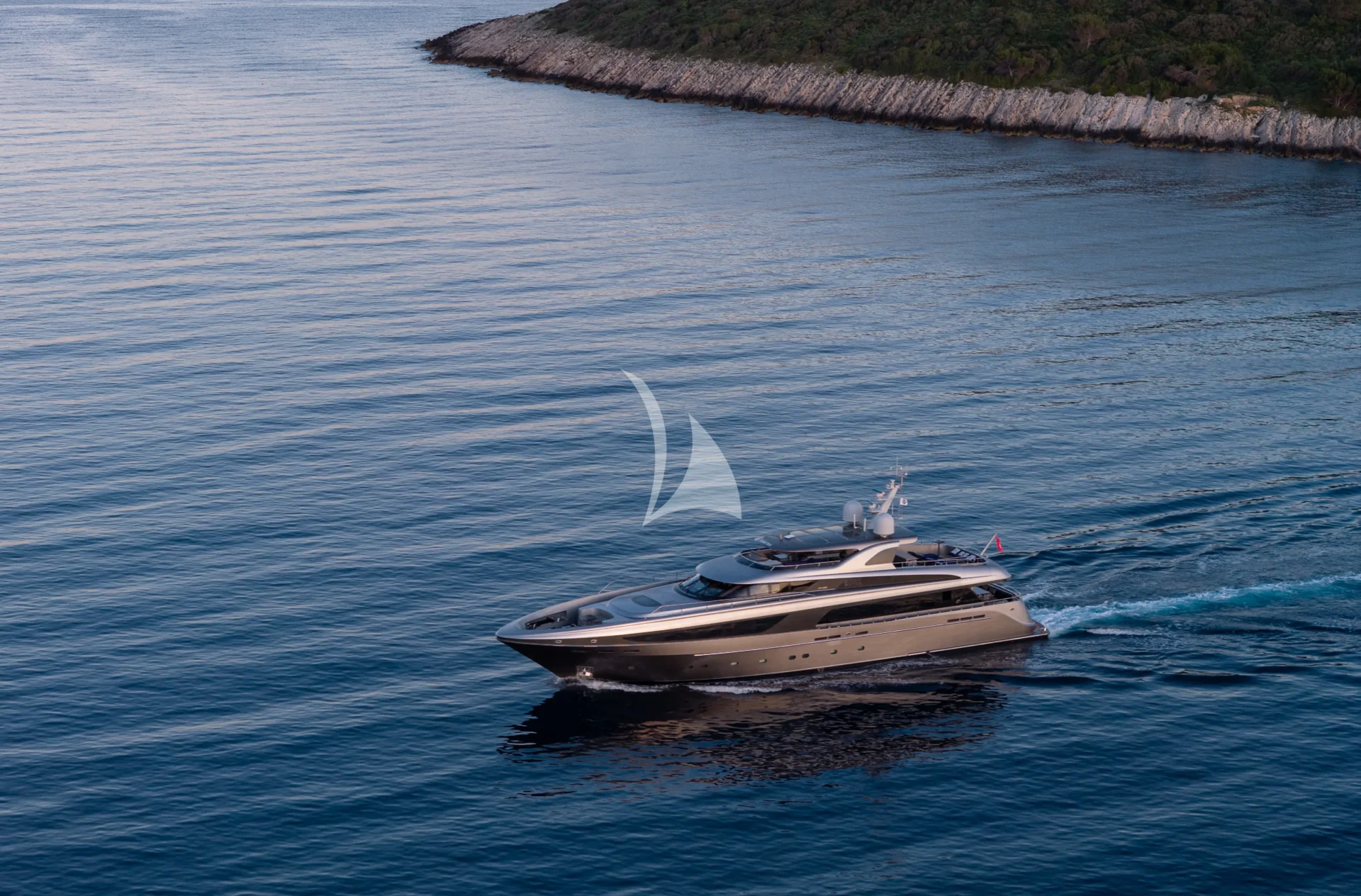 SMOOTH OPERATOR Charter Yacht