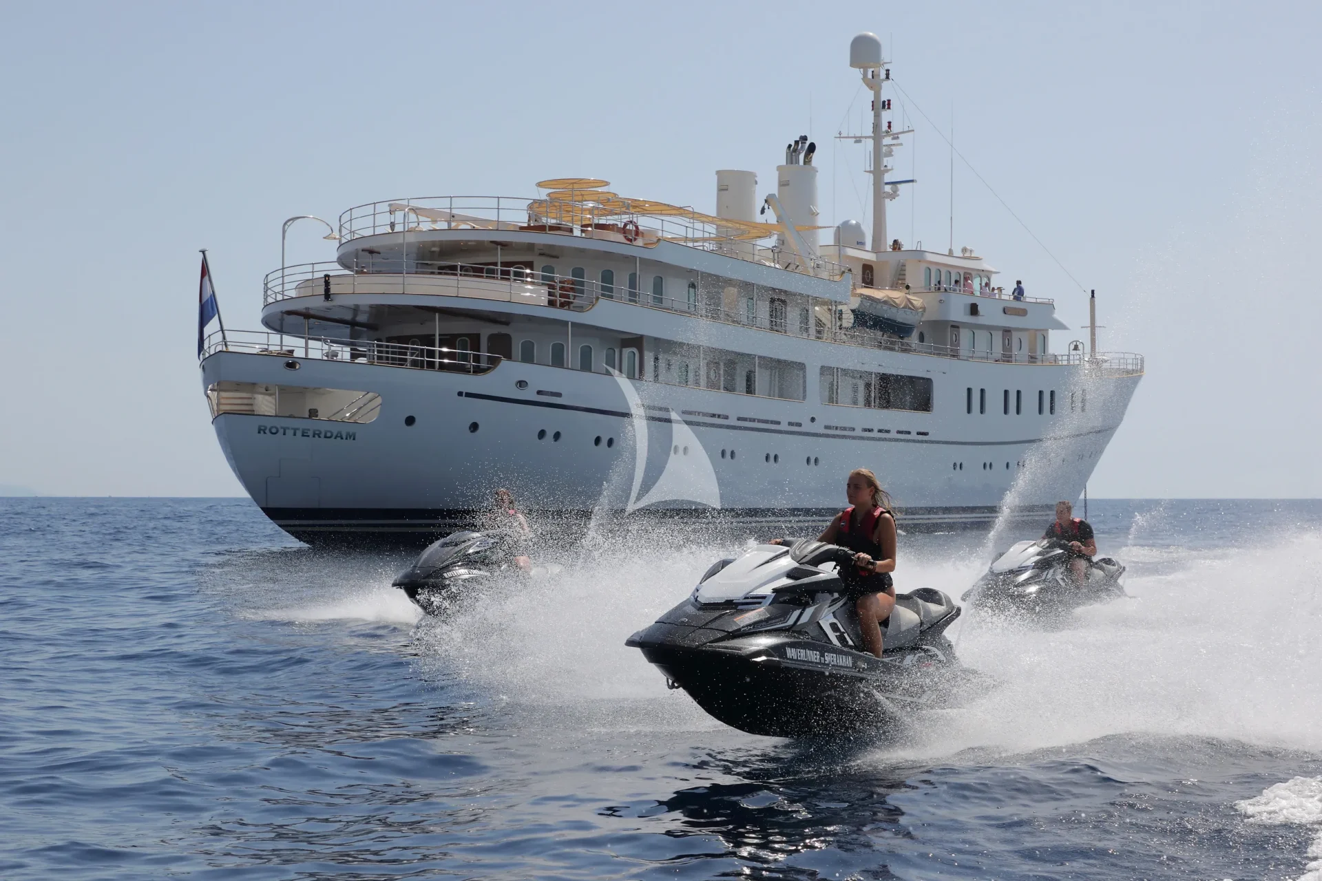 SHERAKHAN Charter Yacht