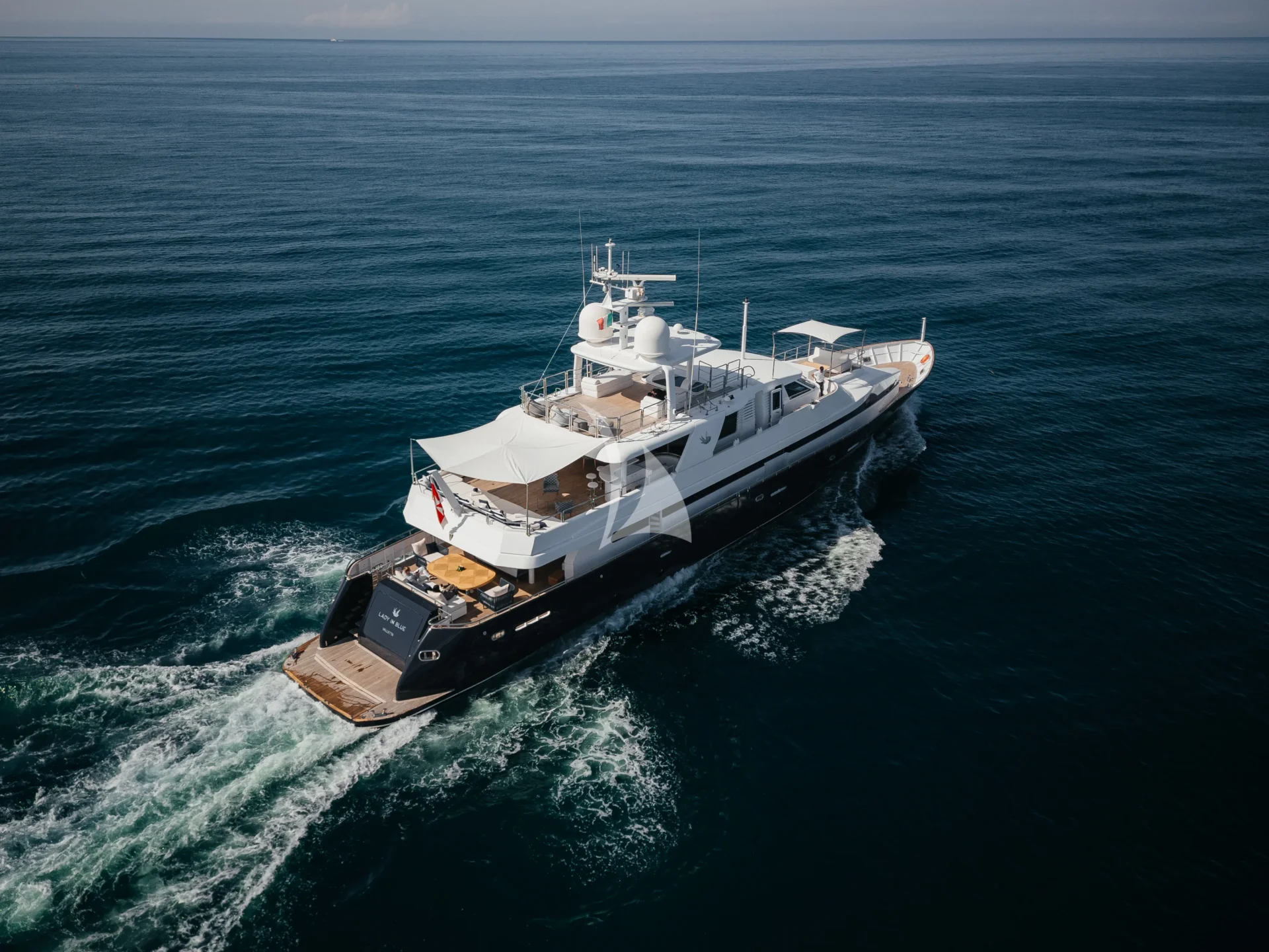 LADY IN BLUE Charter Yacht