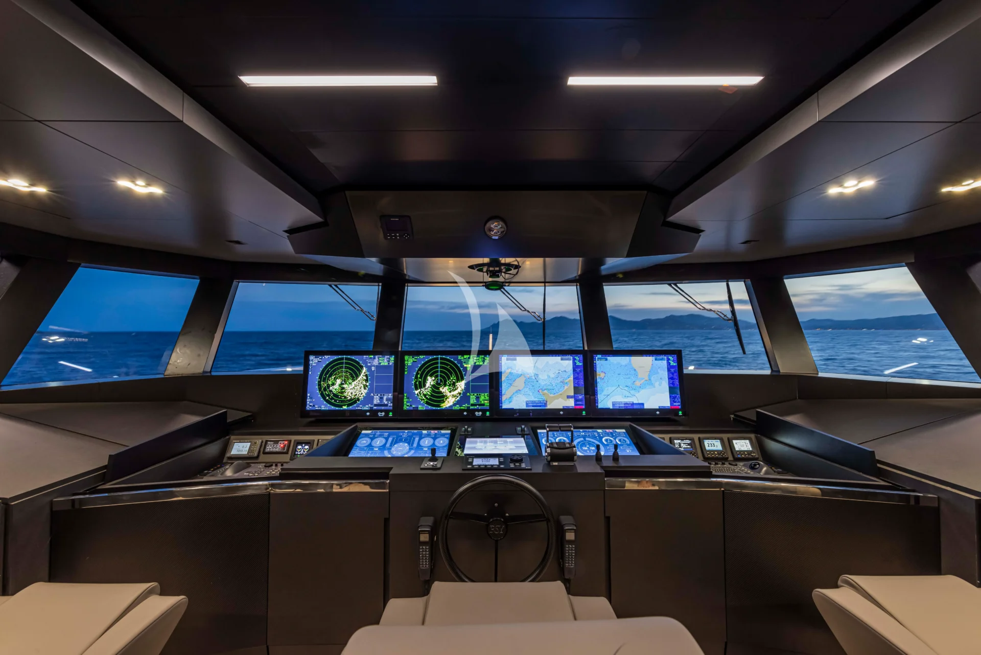 EMOCEAN Charter Yacht