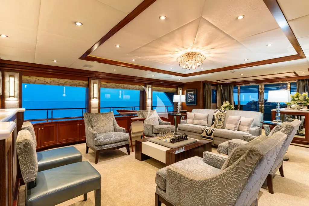 OCEAN CLUB Charter Yacht
