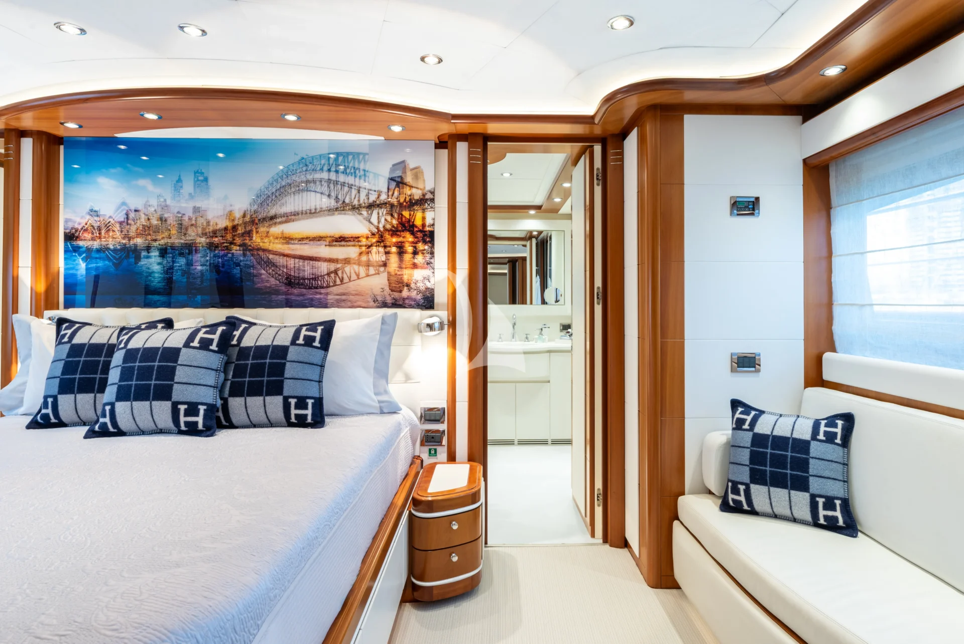 Bunker Charter Yacht