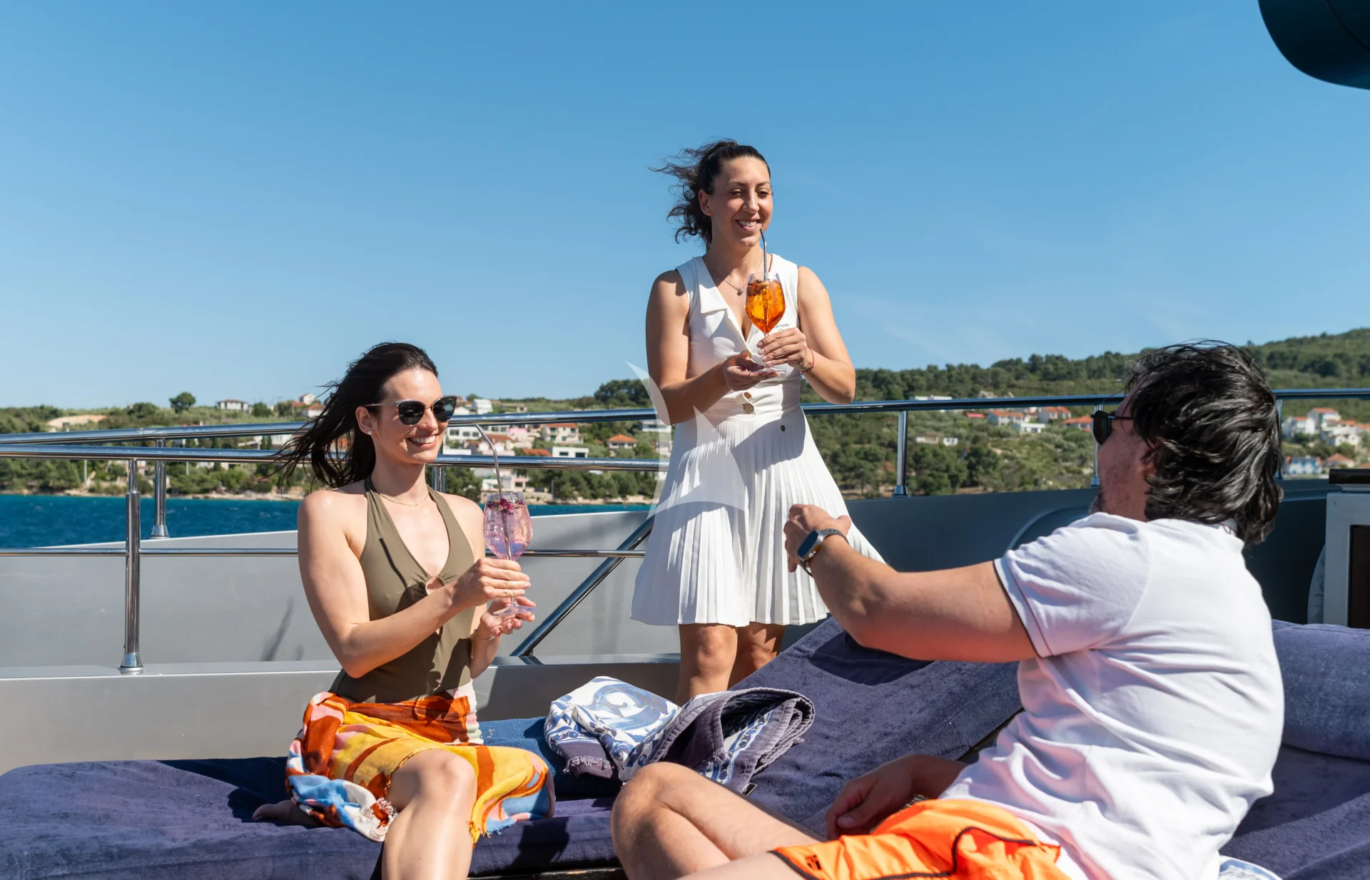 SMOOTH OPERATOR Charter Yacht