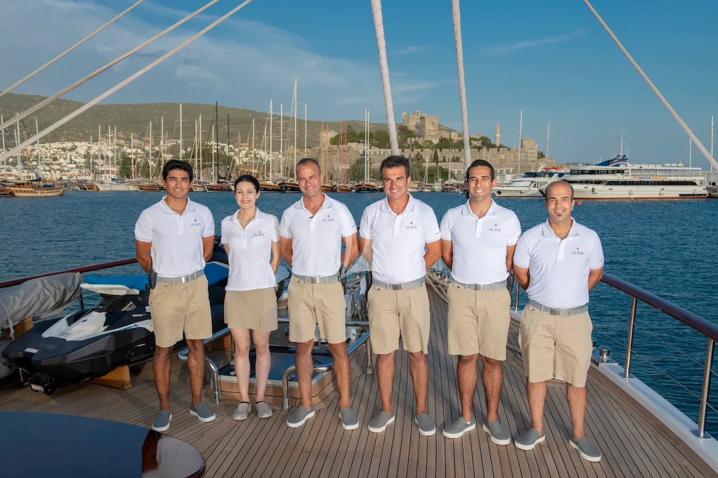 HIC SALTA Charter Yacht