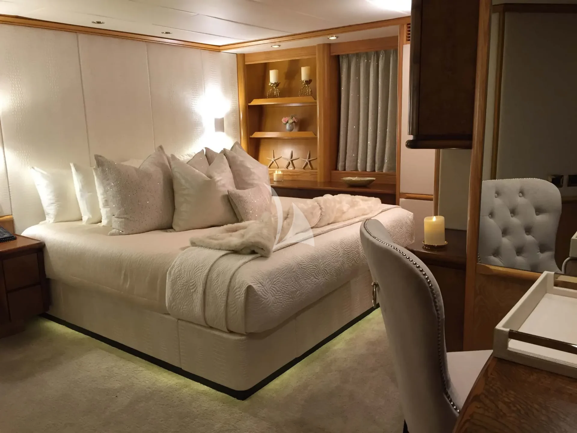 GRAND ILLUSION Charter Yacht
