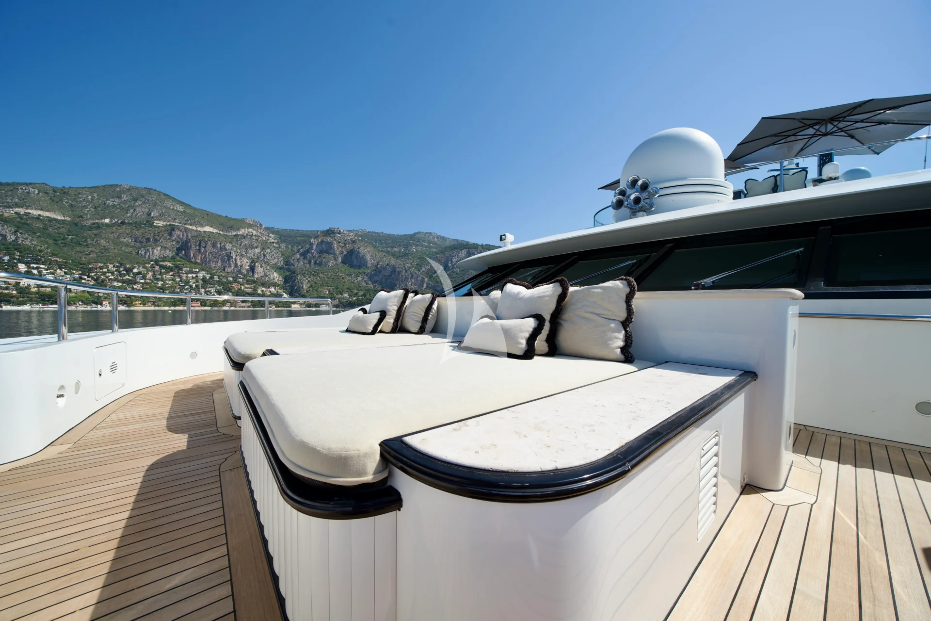 LIONESS V Charter Yacht