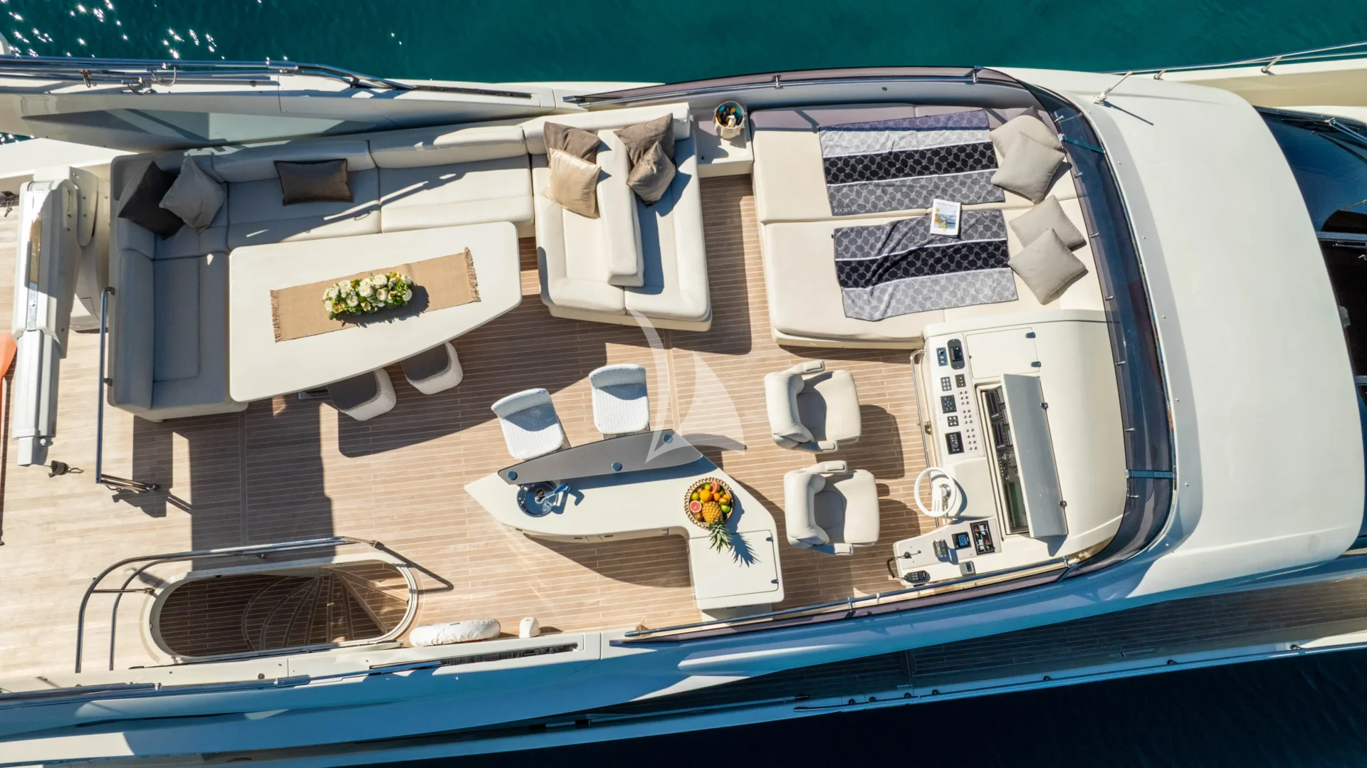 Dalia Charter Yacht