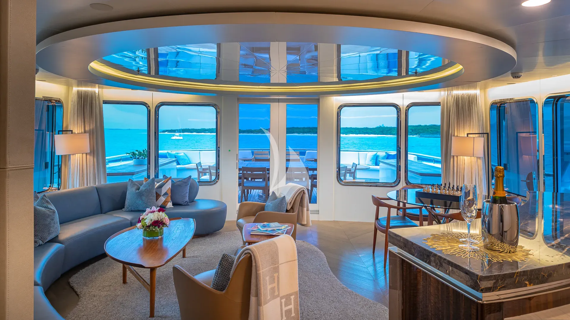 REVERIE Charter Yacht