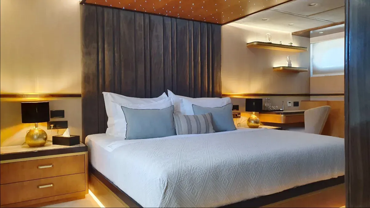 Life is Good Charter Yacht