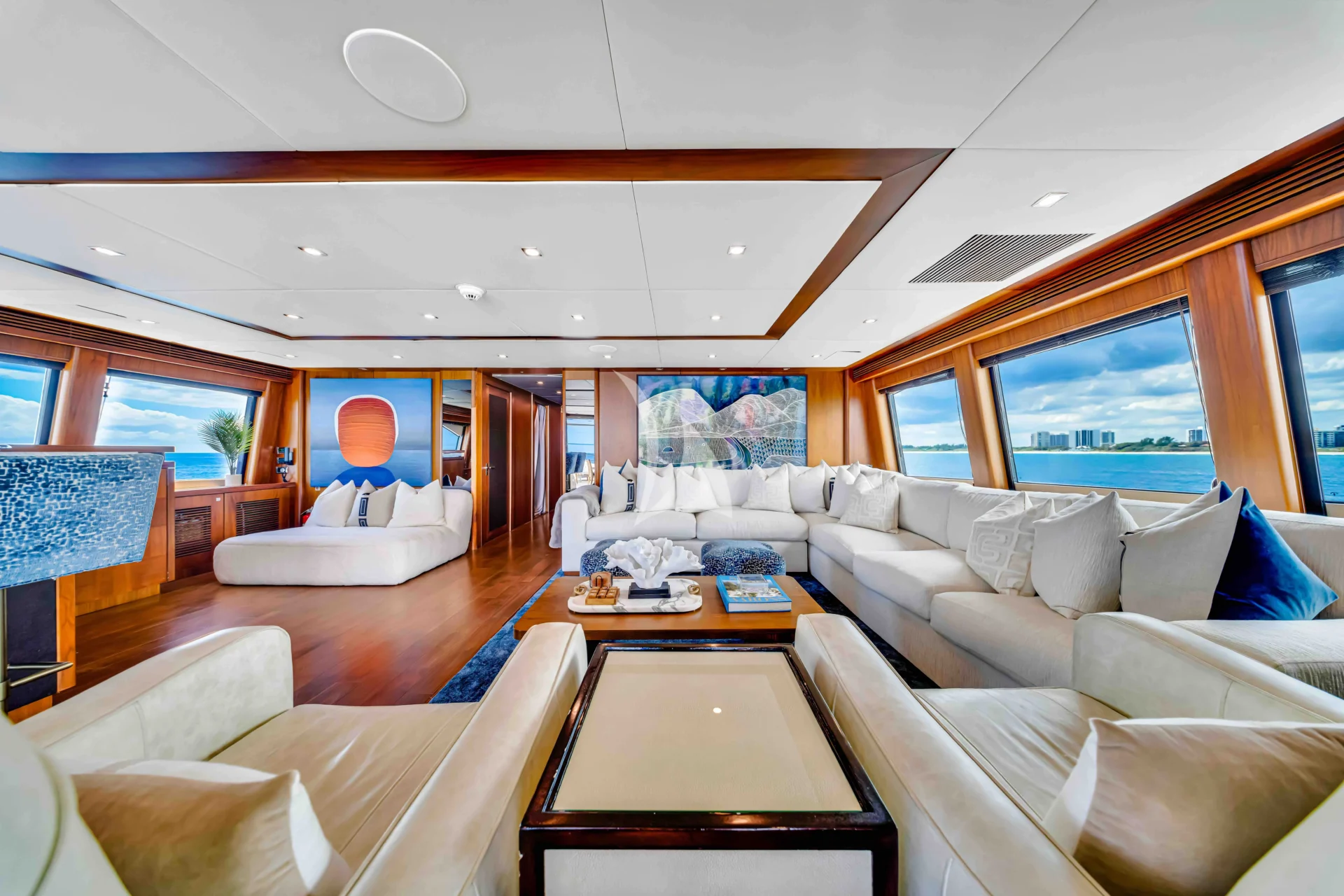 NATURAL 9 Charter Yacht
