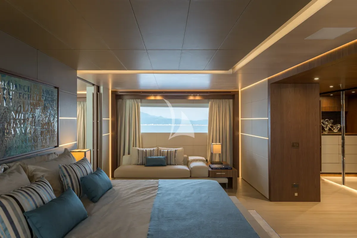 UTOPIA IV Charter Yacht