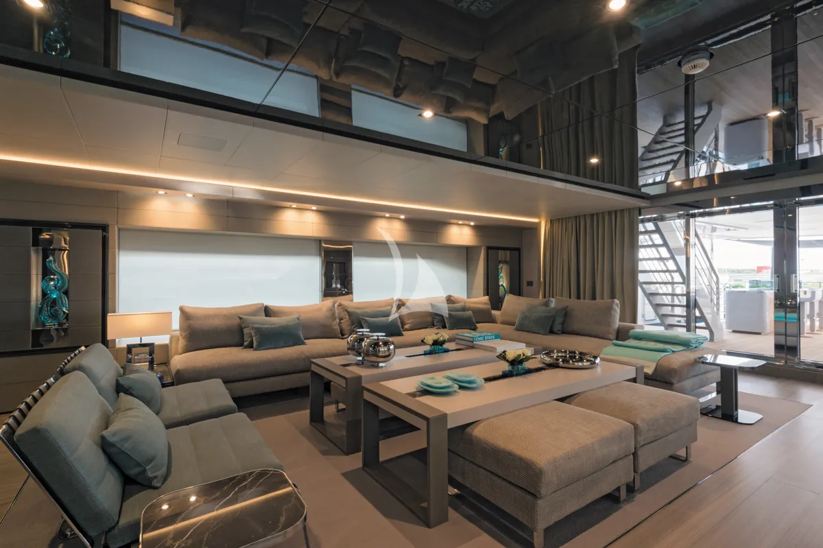 UTOPIA IV Charter Yacht