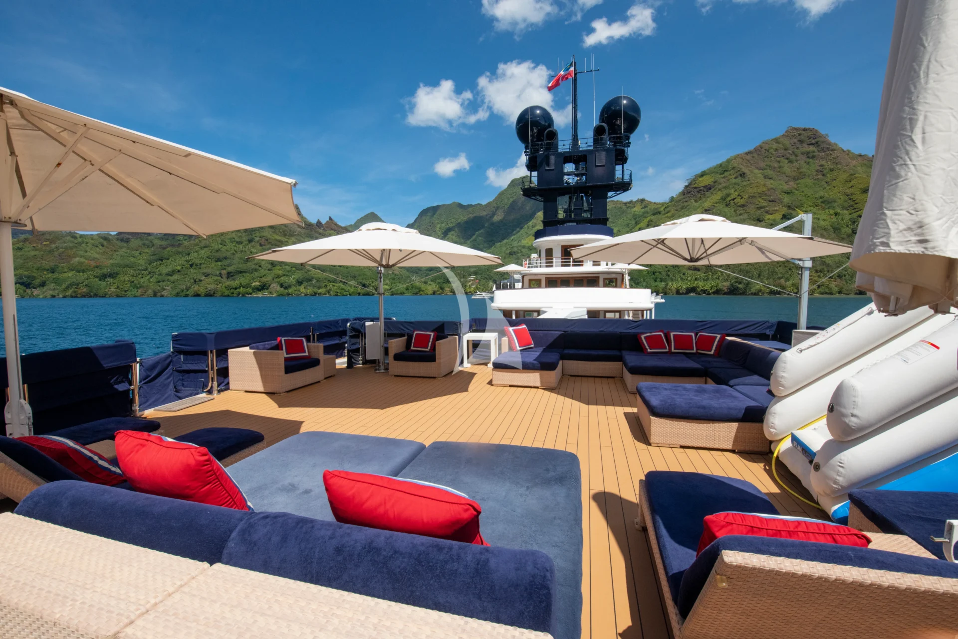 ARCTIC Charter Yacht