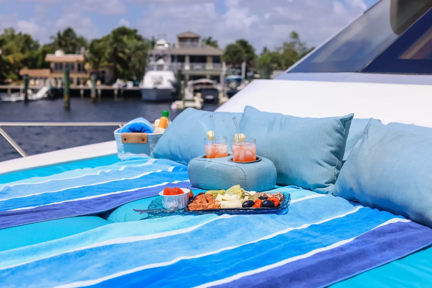 Andiamo Charter Yacht