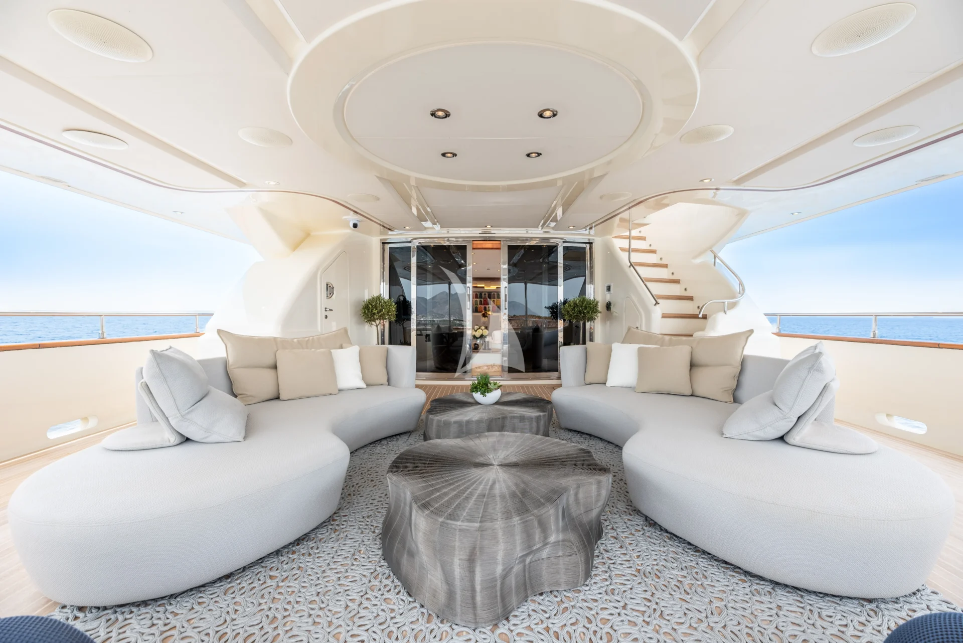 Bunker Charter Yacht
