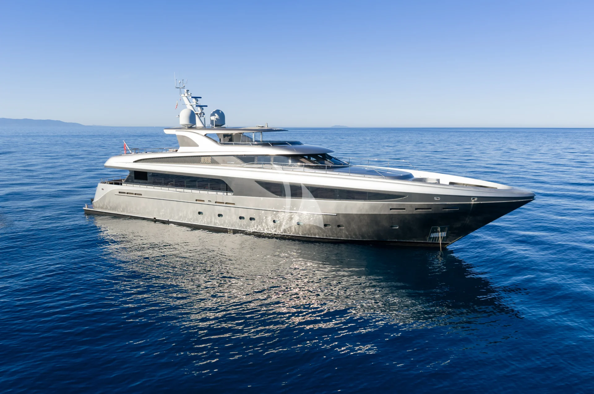 SMOOTH OPERATOR Charter Yacht
