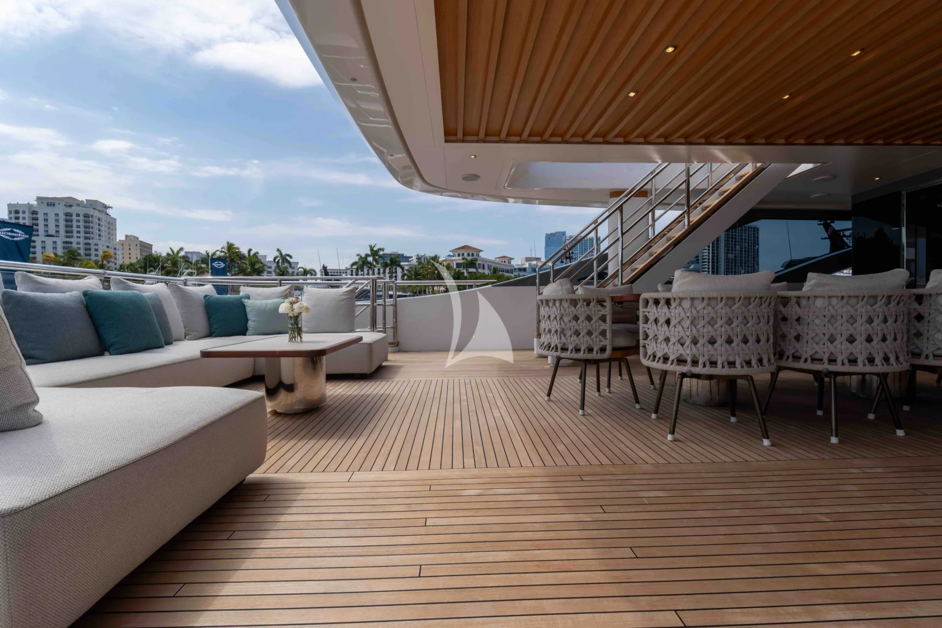 MINE GAMES Charter Yacht