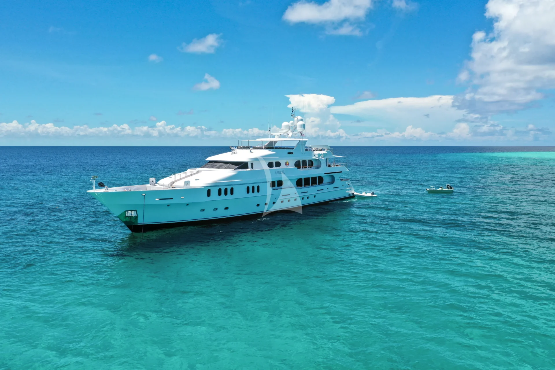 ARTEMIS Charter Yacht