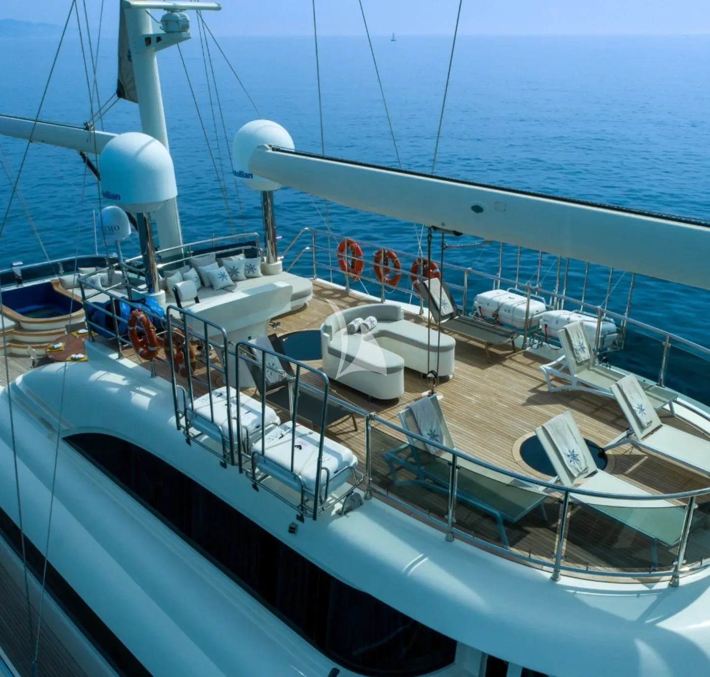 ARESTEAS Charter Yacht