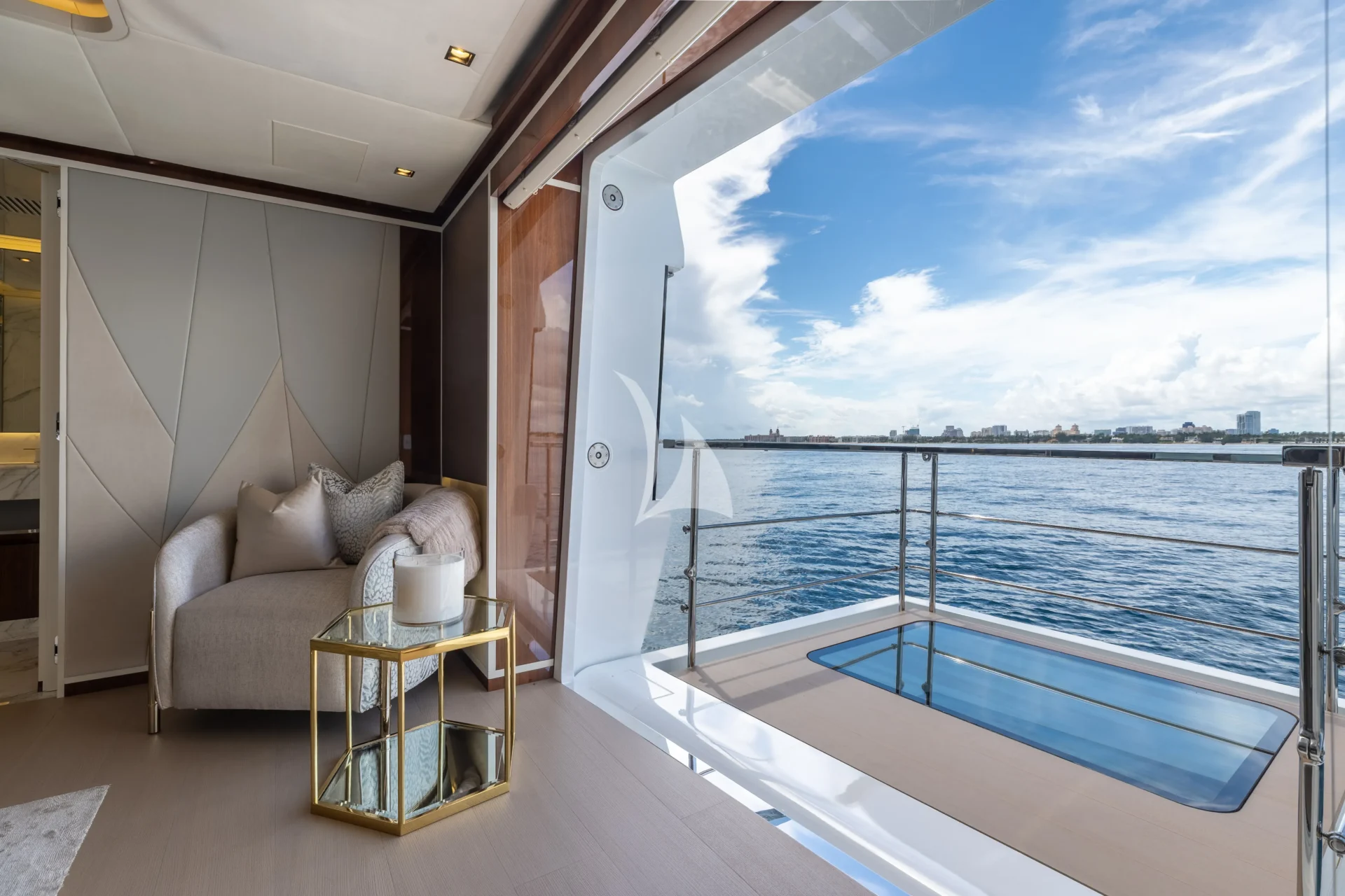 VELOCITY Charter Yacht