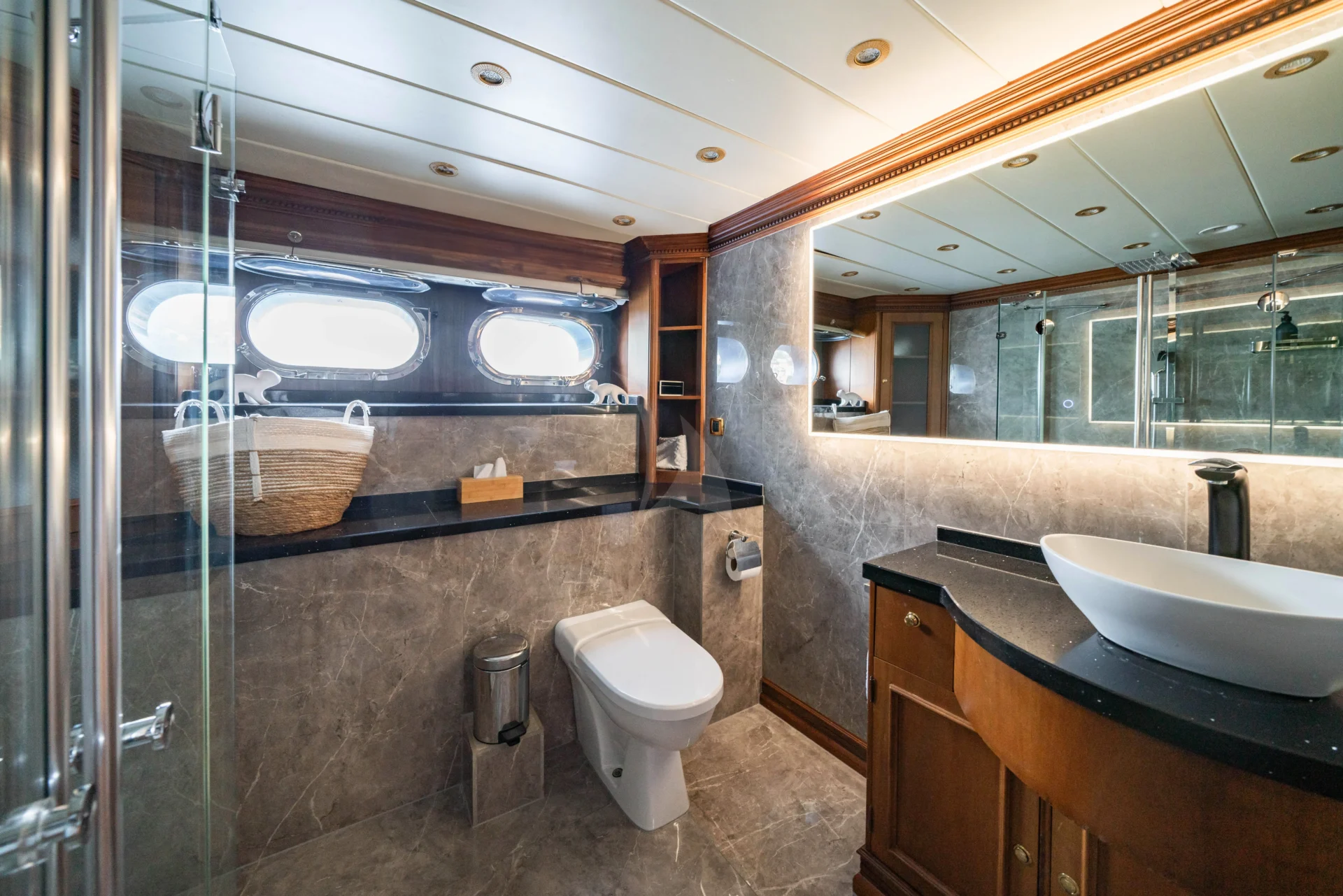 IRAMA Charter Yacht