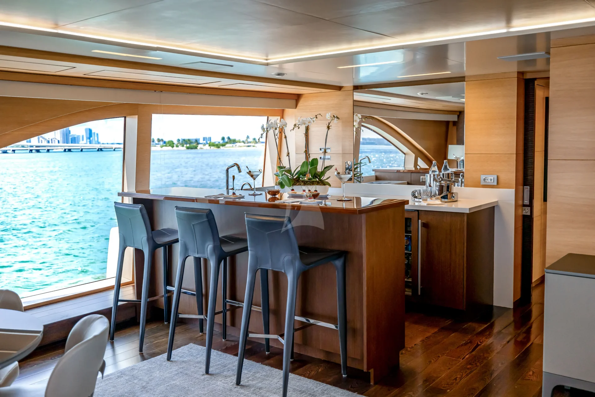 PATIENCE Charter Yacht