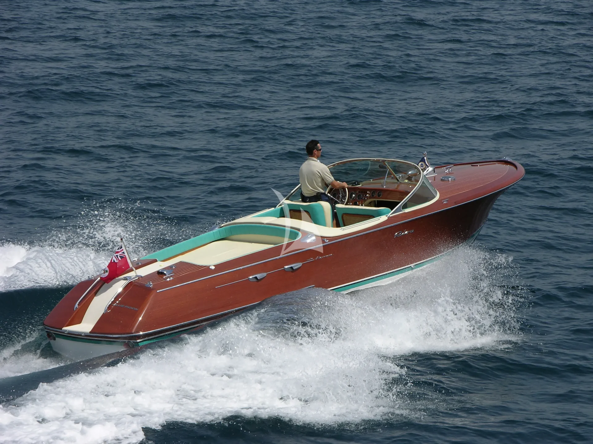 BLUE MOON Charter Yacht