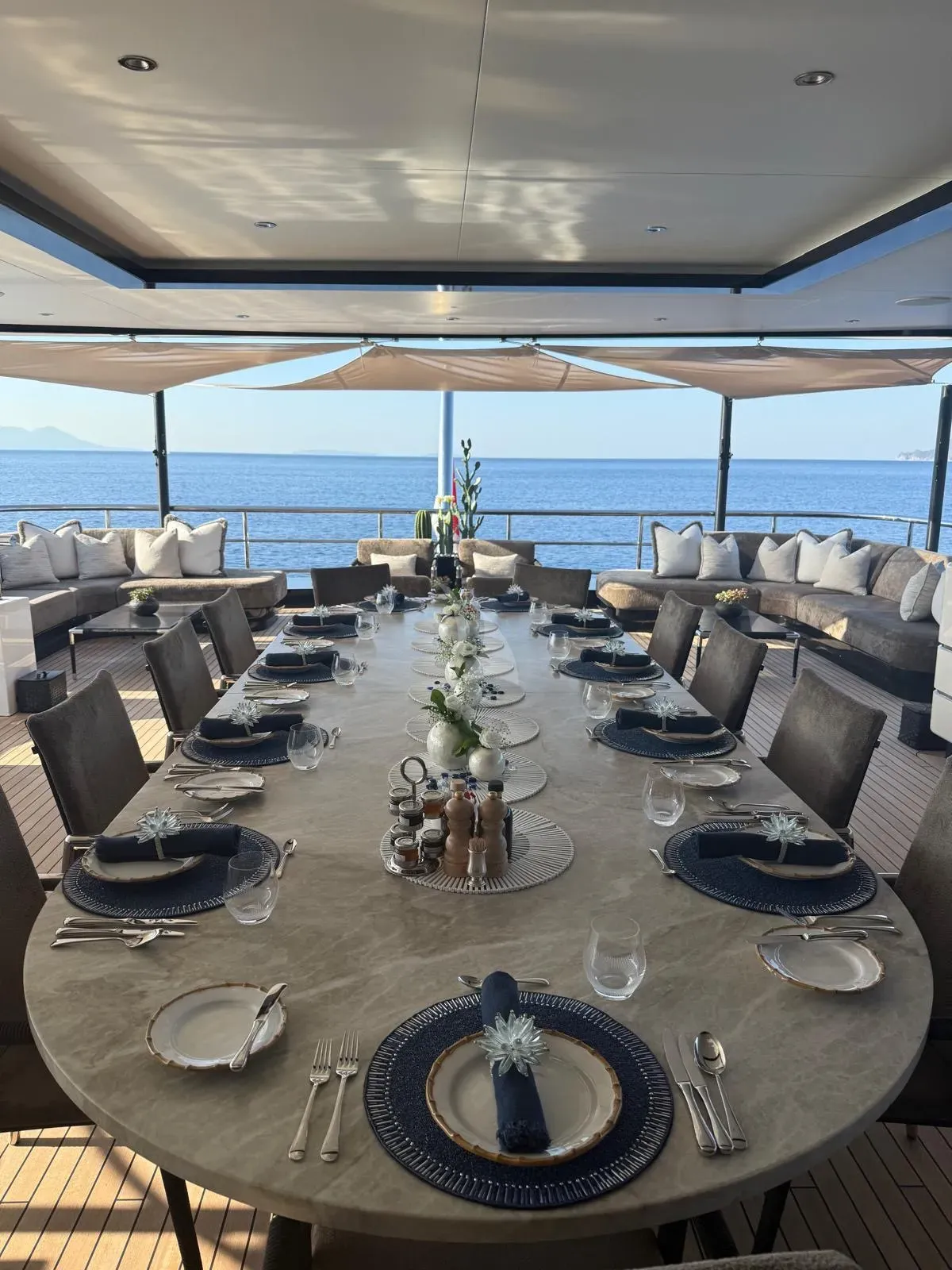TRIUMPH Charter Yacht