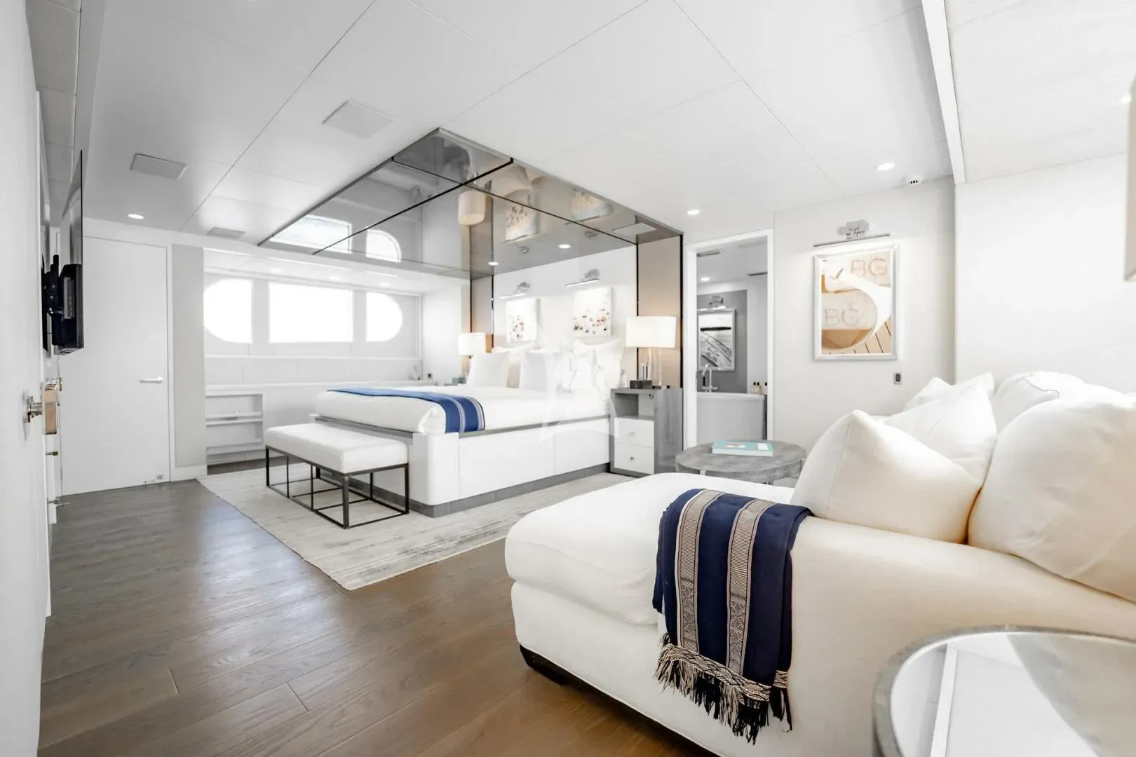 BG Charter Yacht