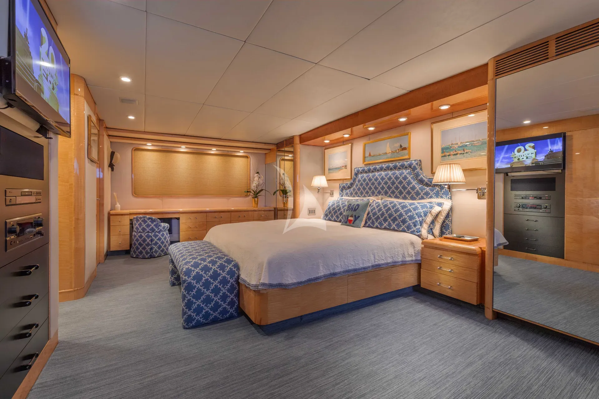 RENA Charter Yacht