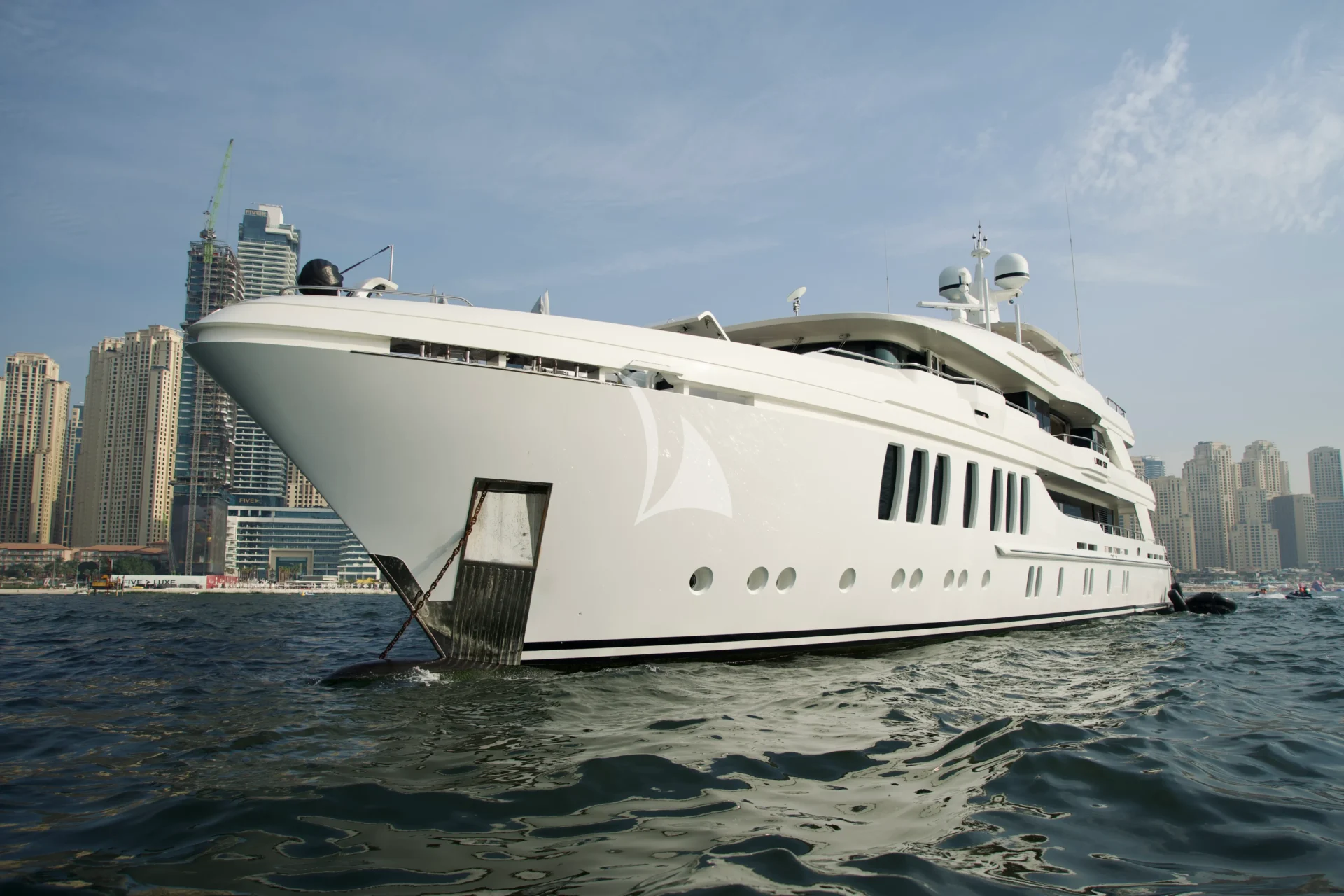 LIQUID SKY Charter Yacht
