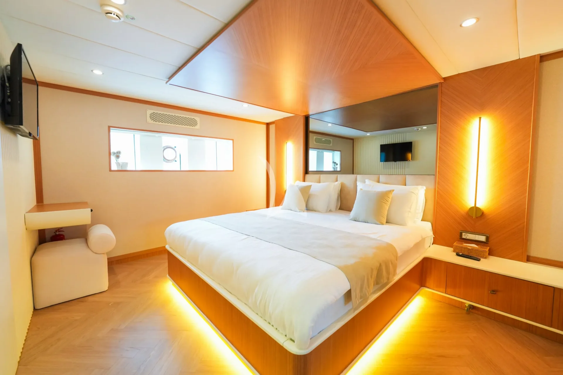 King of the Sea Charter Yacht