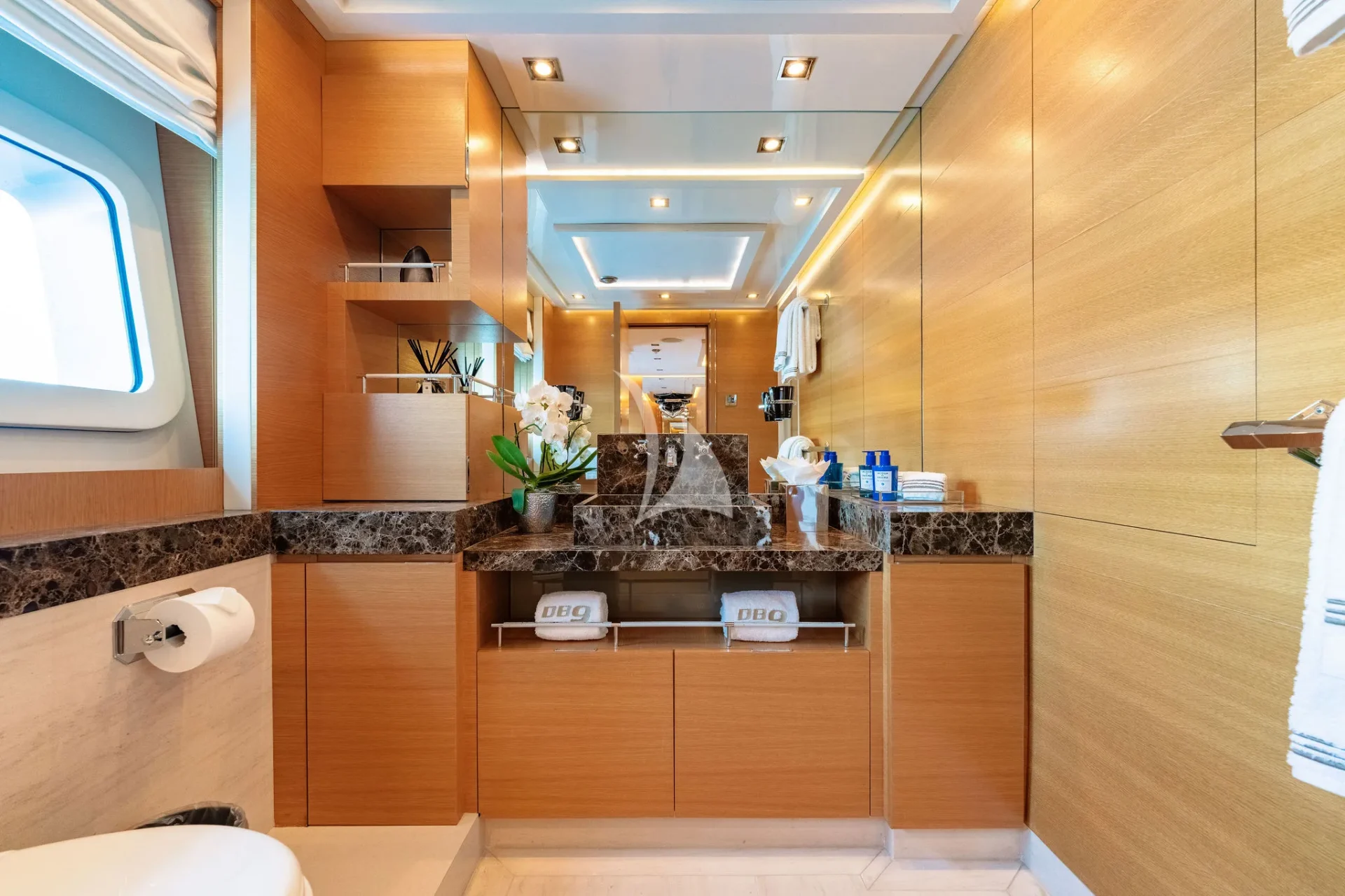 DB9 Charter Yacht