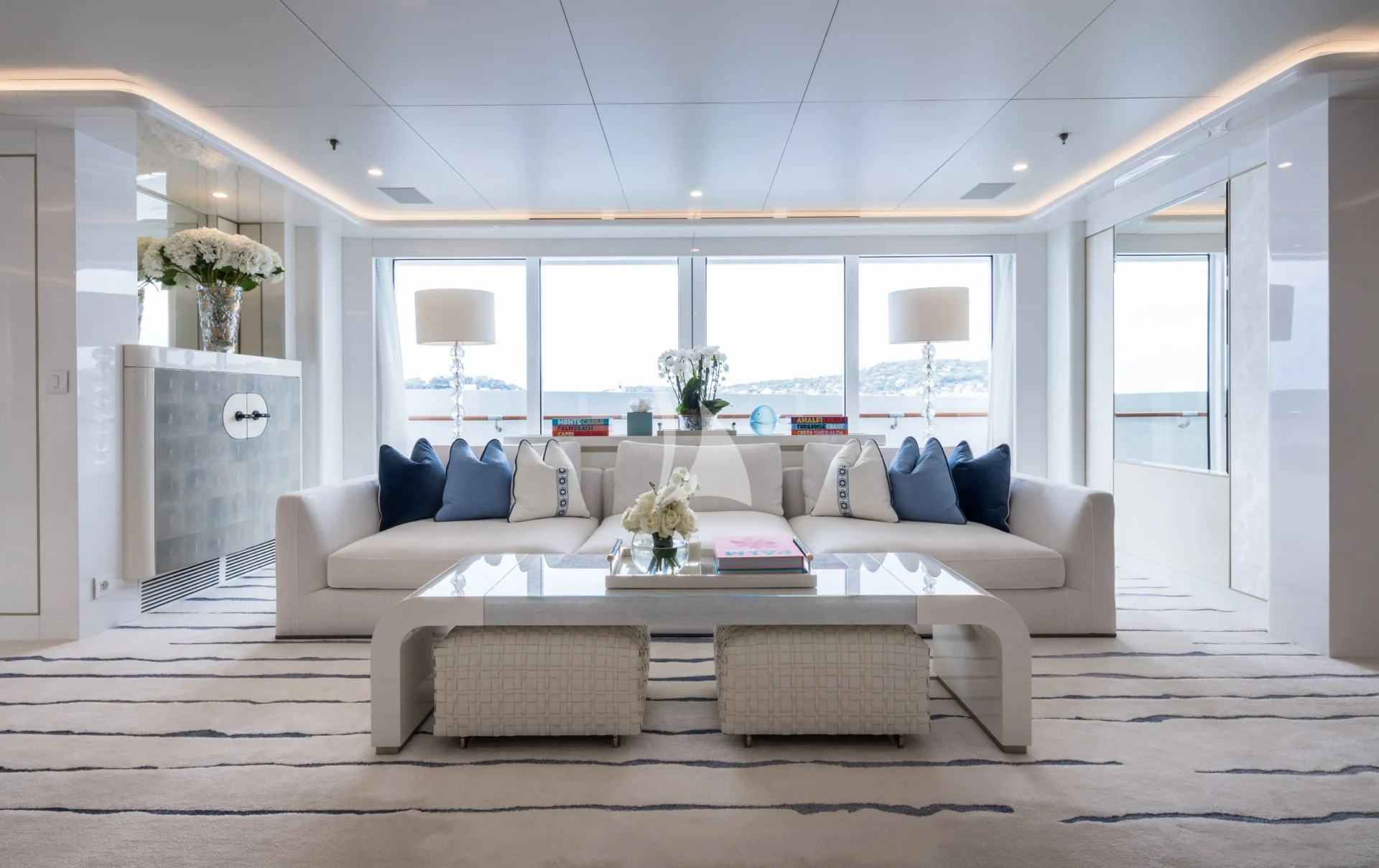CORAL OCEAN Charter Yacht