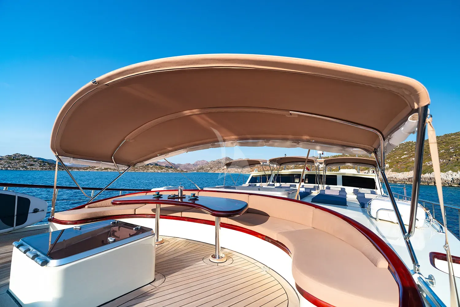 ALWAYS SMILE Charter Yacht