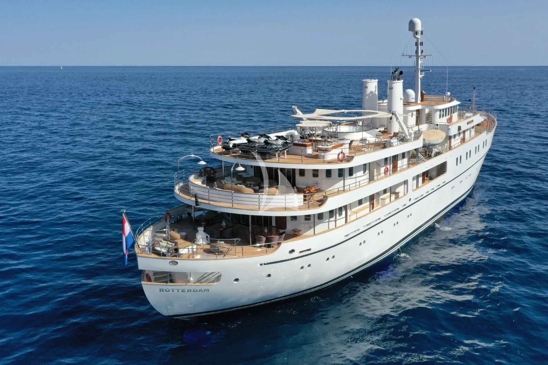 SHERAKHAN Charter Yacht