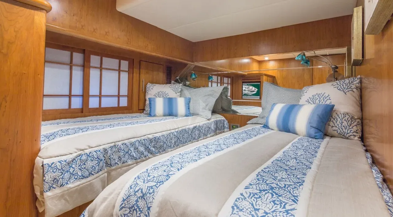 Andiamo Charter Yacht