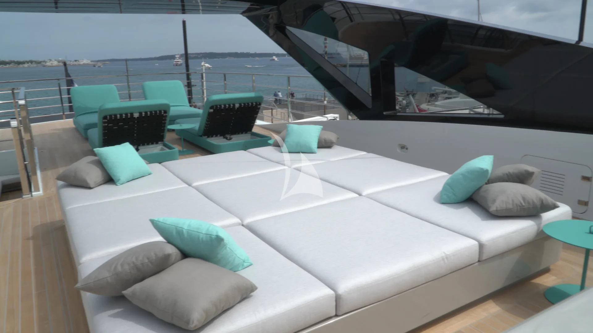 UTOPIA IV Charter Yacht