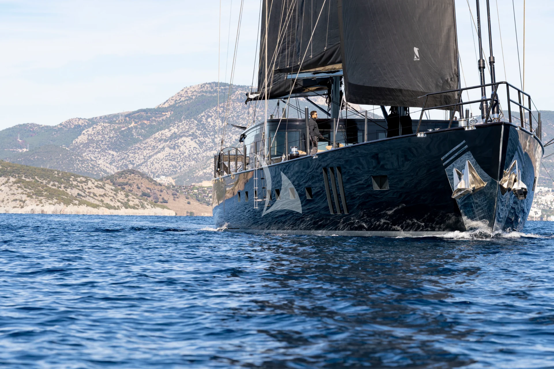 SEVEN Charter Yacht
