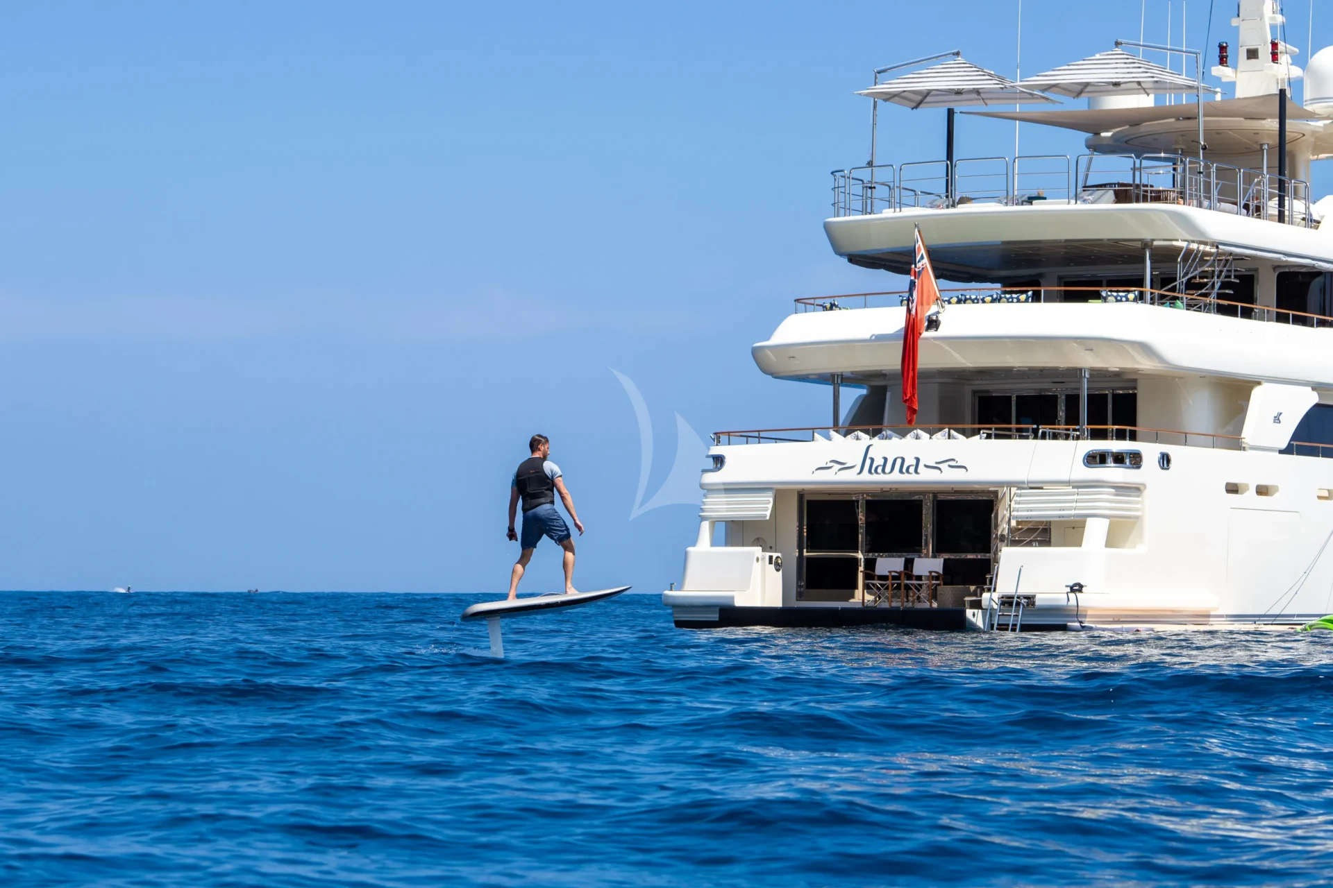 HANA Charter Yacht