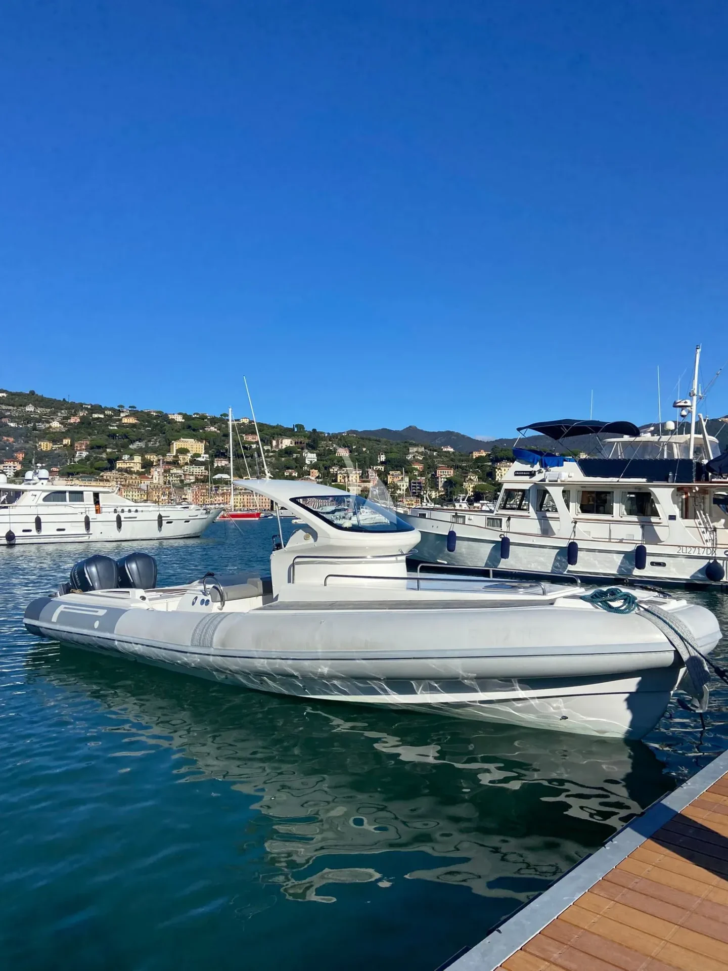 ARESTEAS Charter Yacht