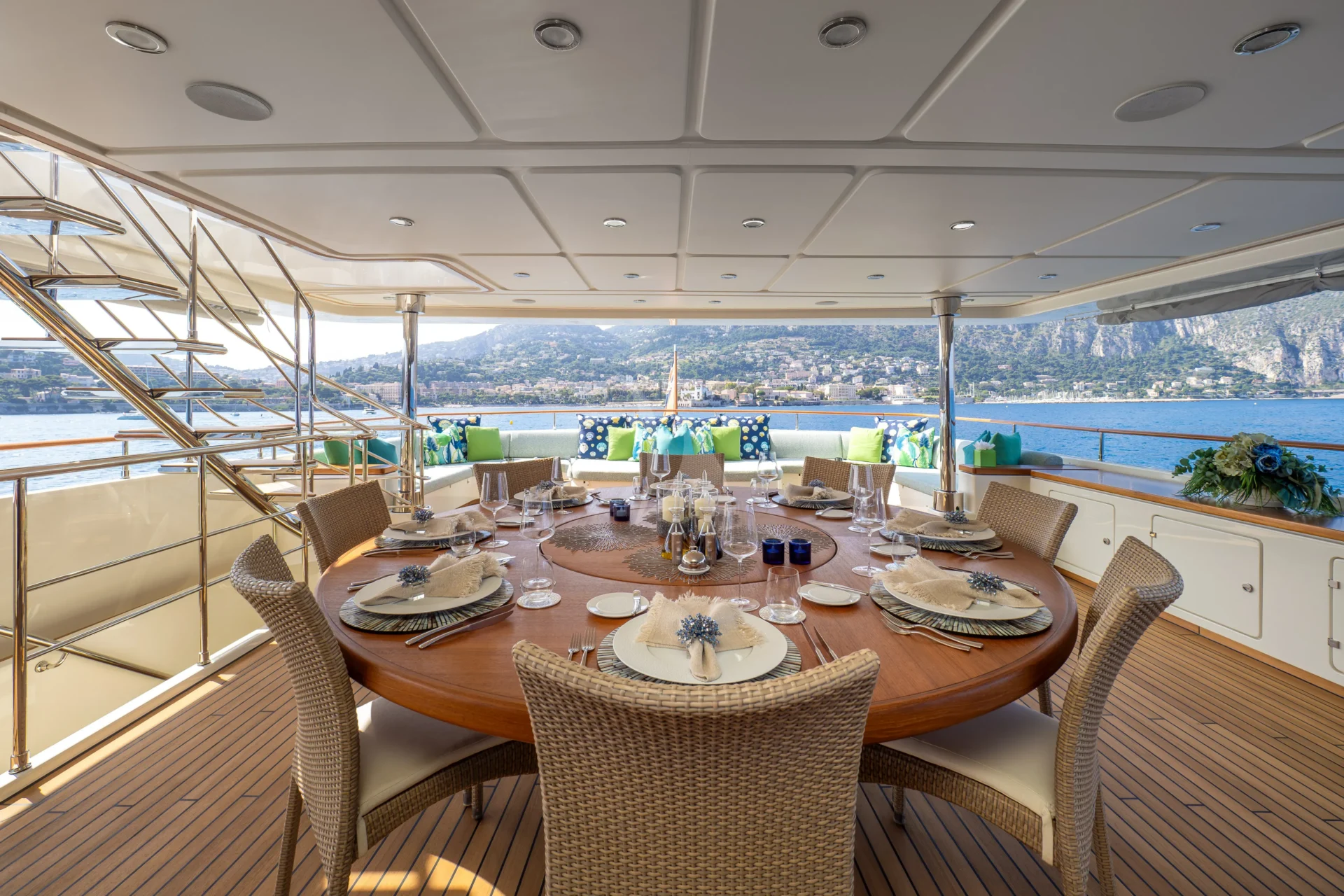 HANA Charter Yacht