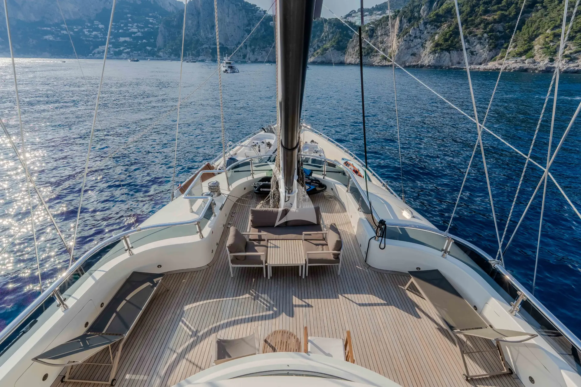 ARESTEAS Charter Yacht