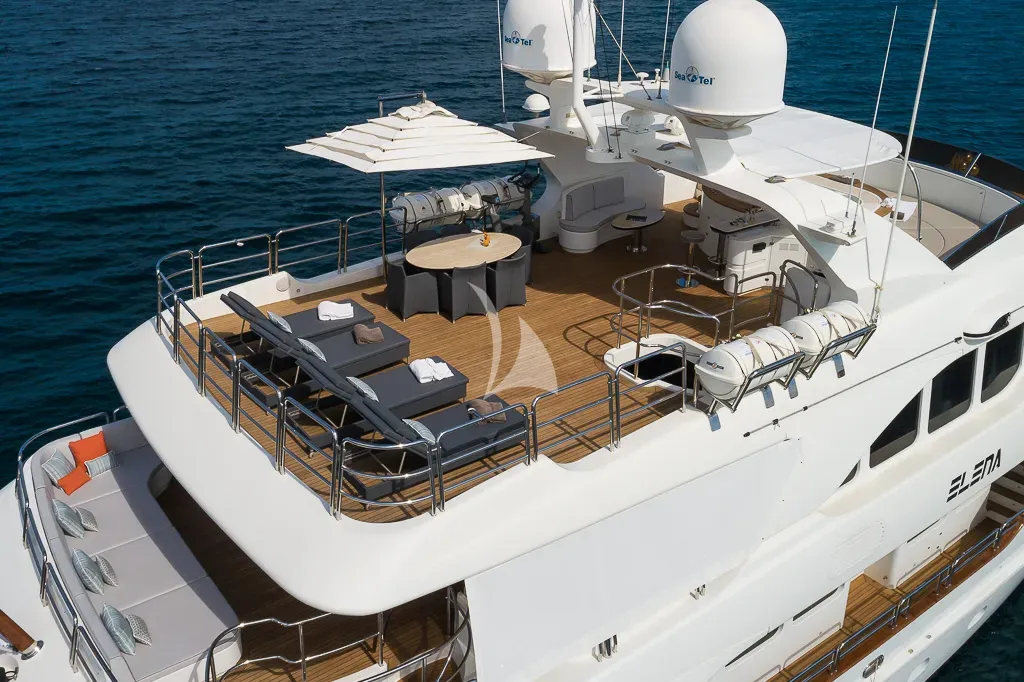 ELENA NUEVE Charter Yacht