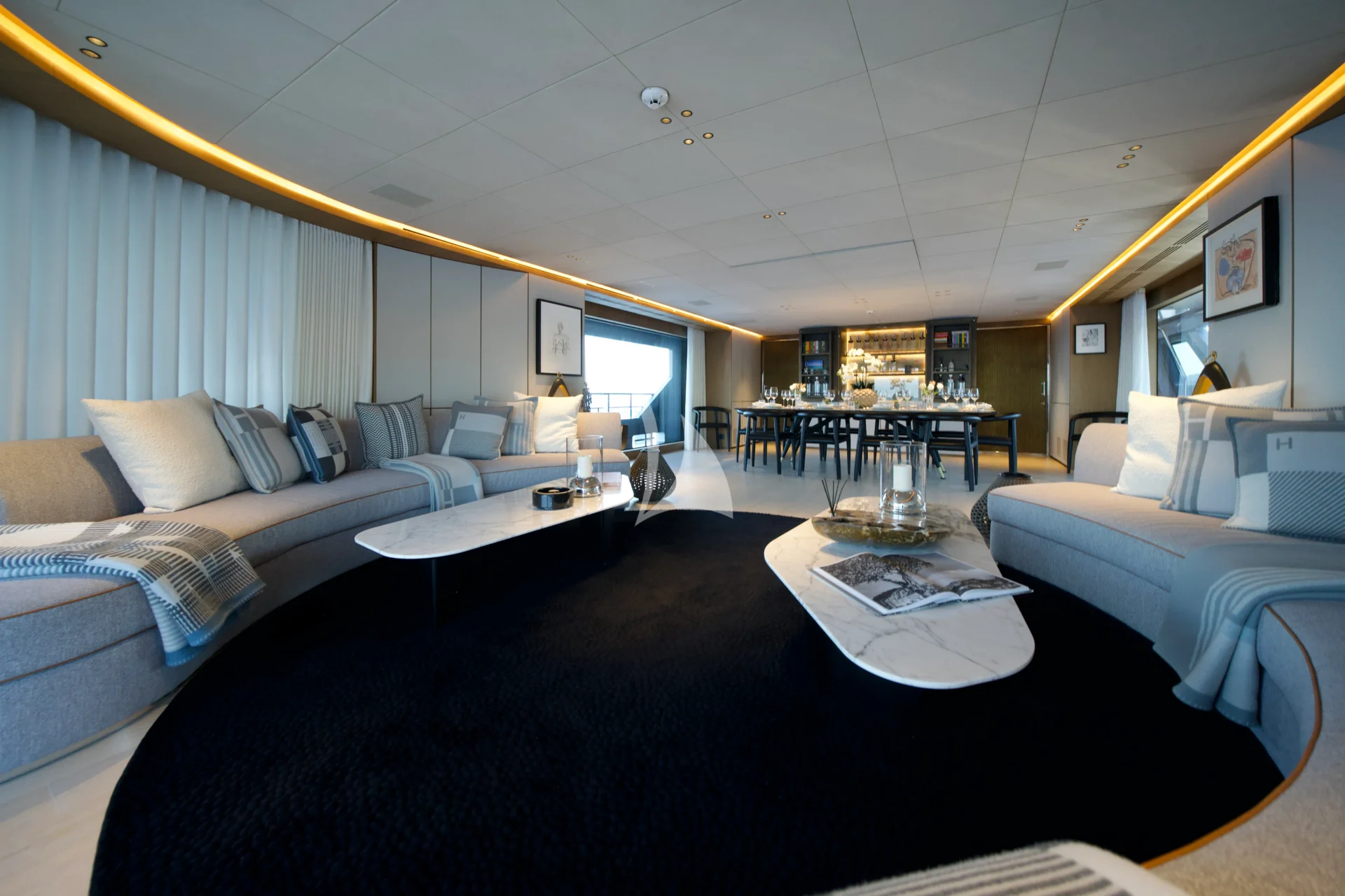 COSMICO Charter Yacht