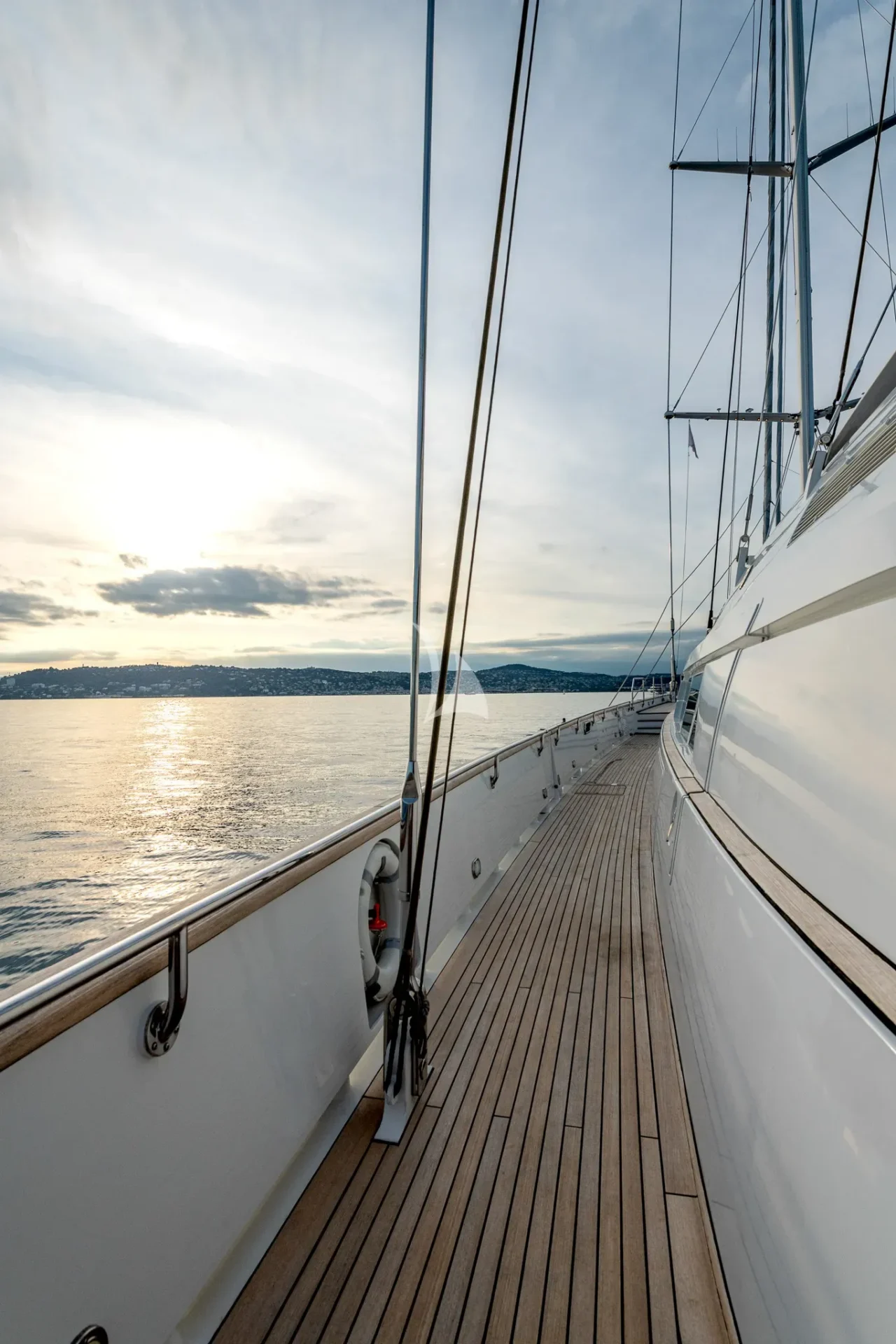 SPIRIT OF THE C'S Charter Yacht