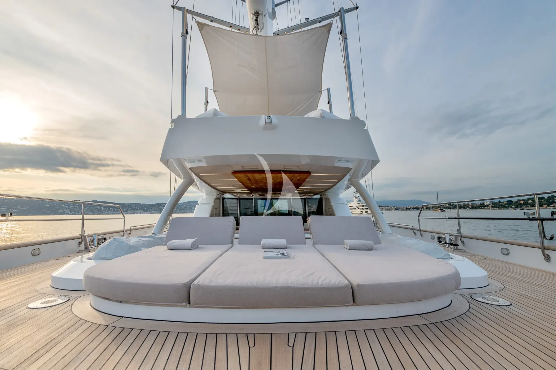 SPIRIT OF THE C'S Charter Yacht