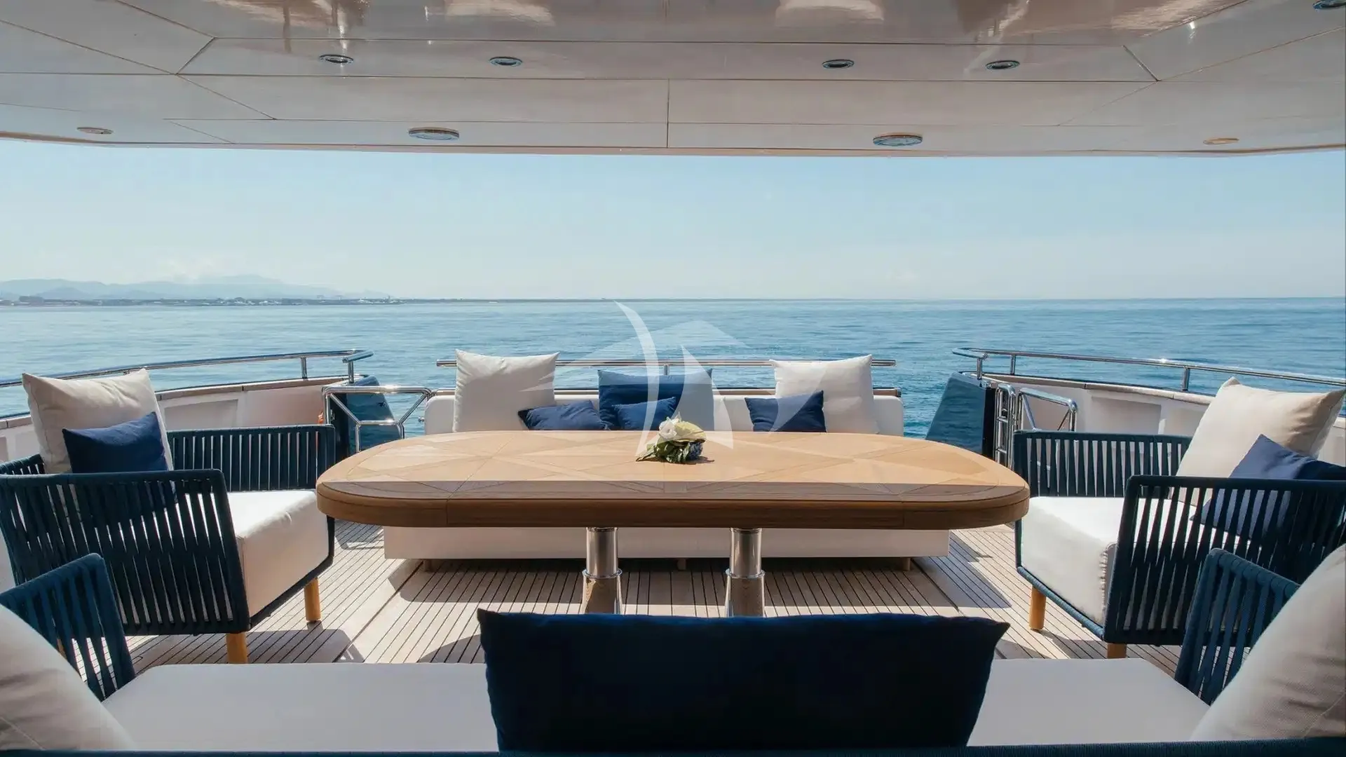 LADY IN BLUE Charter Yacht