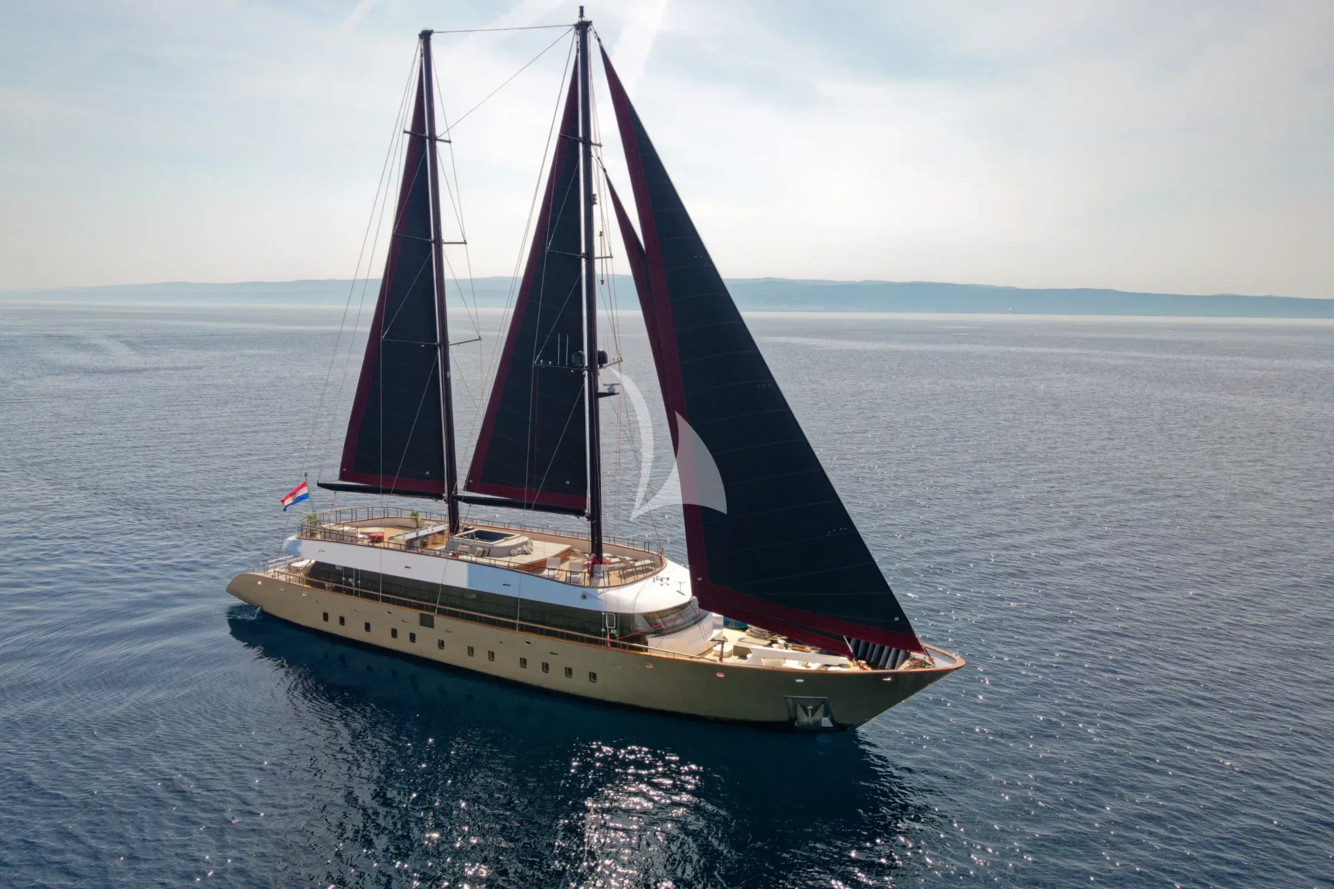 ANETTA Charter Yacht
