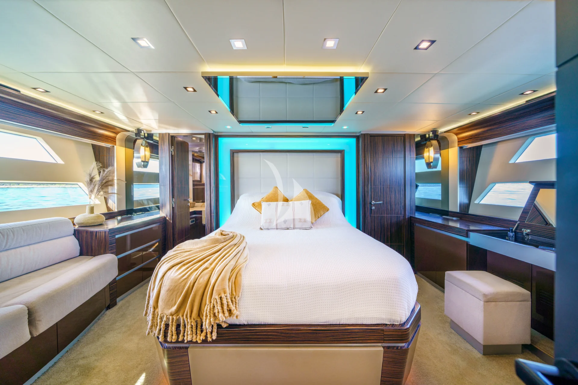 Dalia Charter Yacht